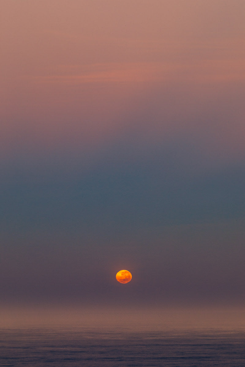 Moonset pichilemino