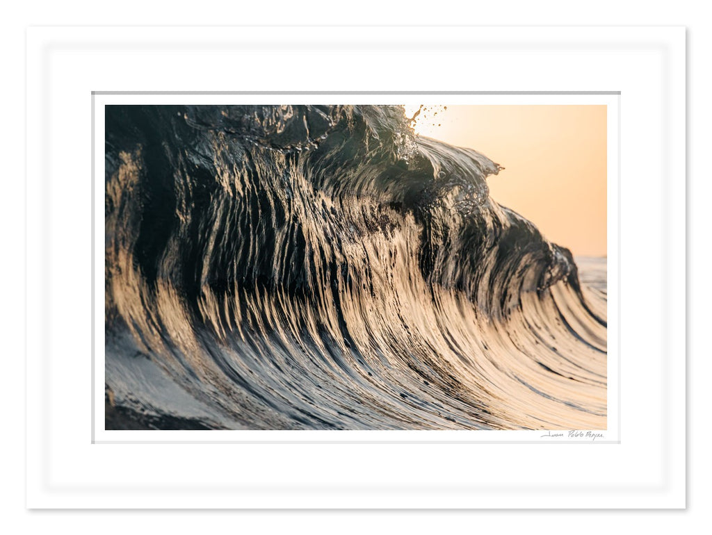 Muro sensual - mockup enmarcado blanco