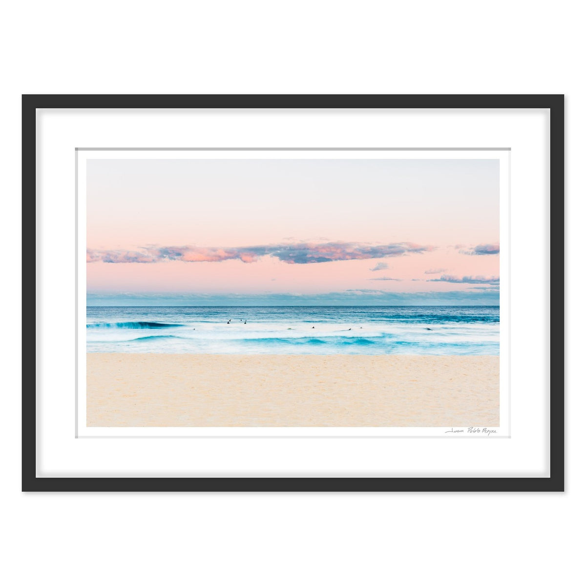 playa-en-platea__negro-cuadrado